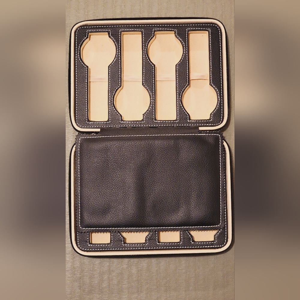 Watch travel case